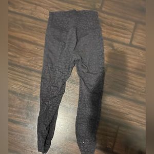 Black cheetah leggings